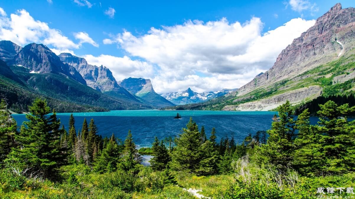 冰河公园圣玛丽湖中的小岛4K风景壁纸