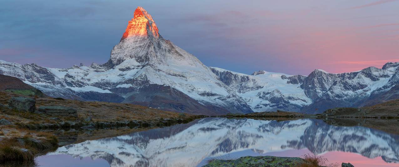 马特洪峰日出 斯特利湖 带鱼屏风景壁纸